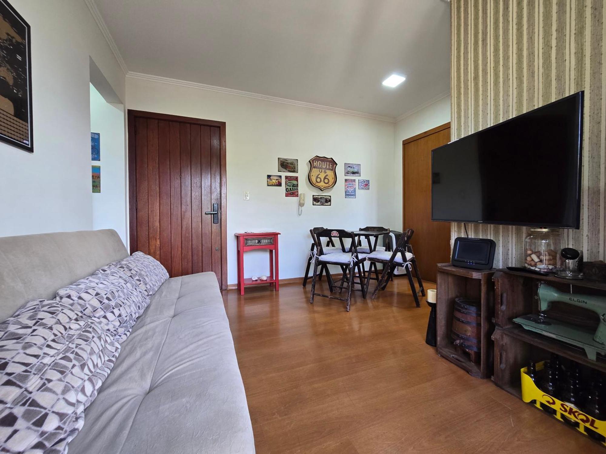 Em Otima Localizacao Com Garagem Apartment *
